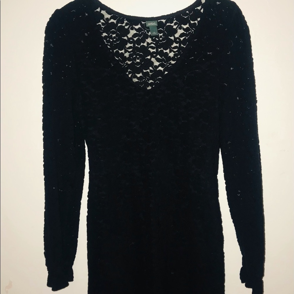 Lace Dress with Ruffled Hem and Arms - Picture 4 of 8